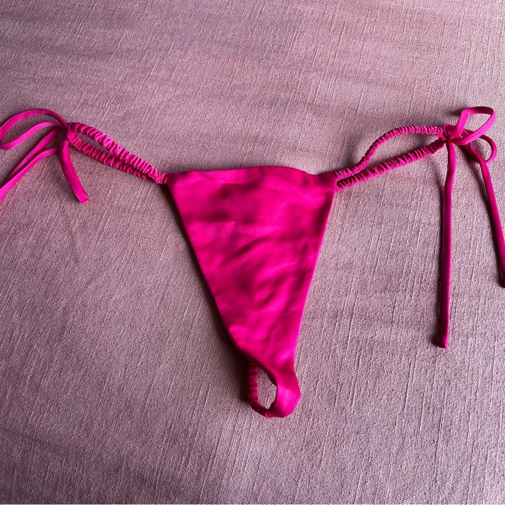 Intimately FP free people thong elastic faux bow pink fuchsia small